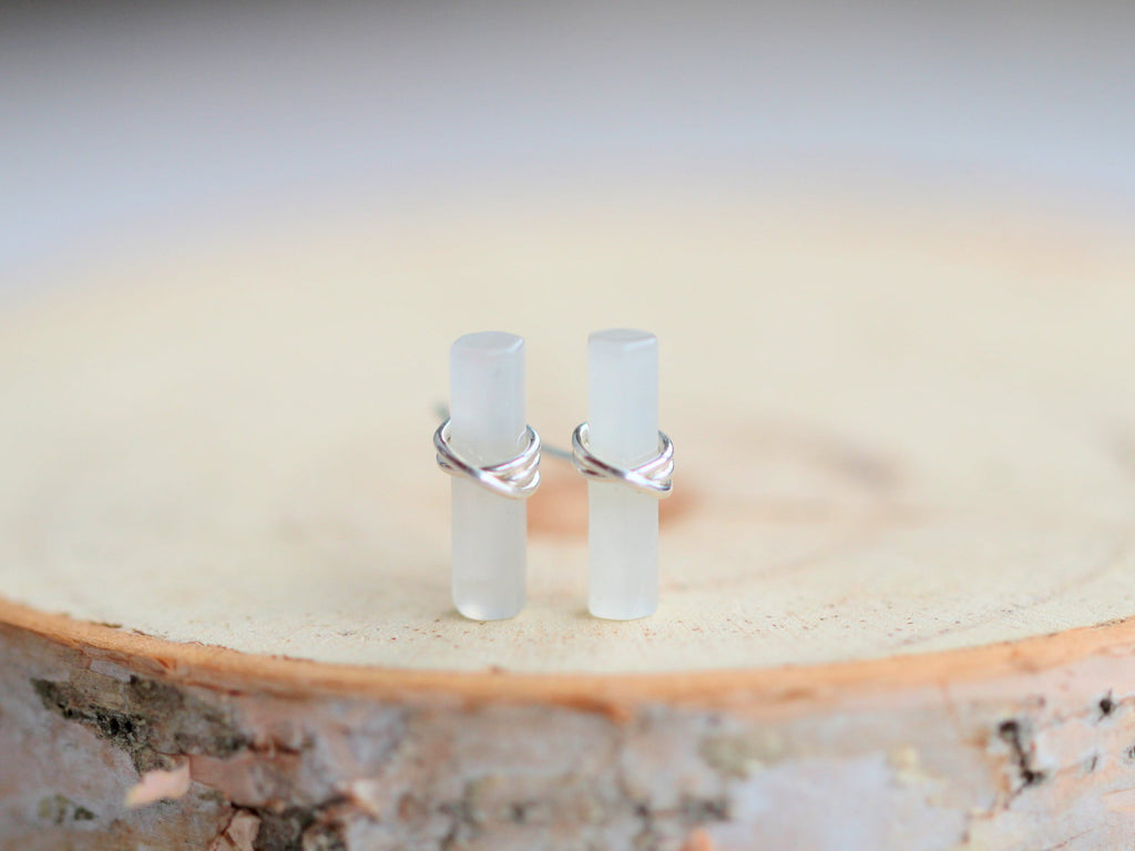 Saressa Designs Birch Studs - Moonstone