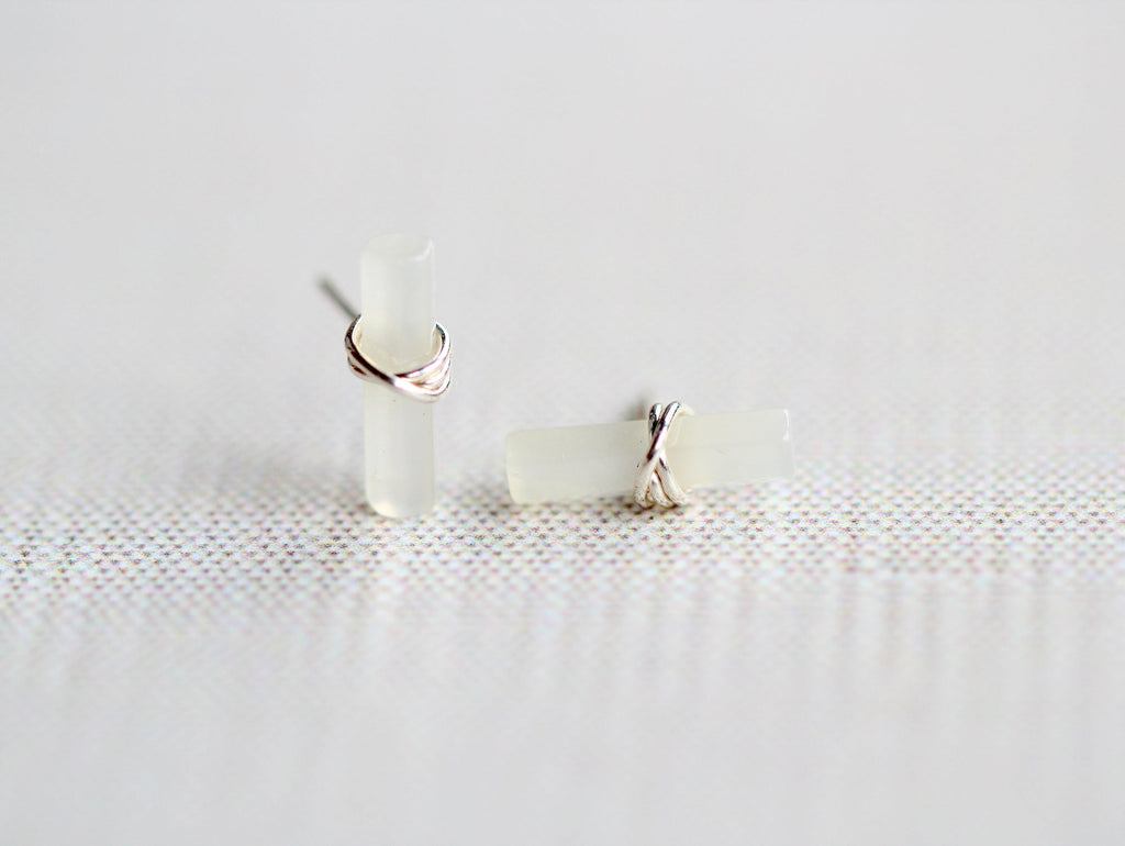 Saressa Designs Birch Studs - Moonstone