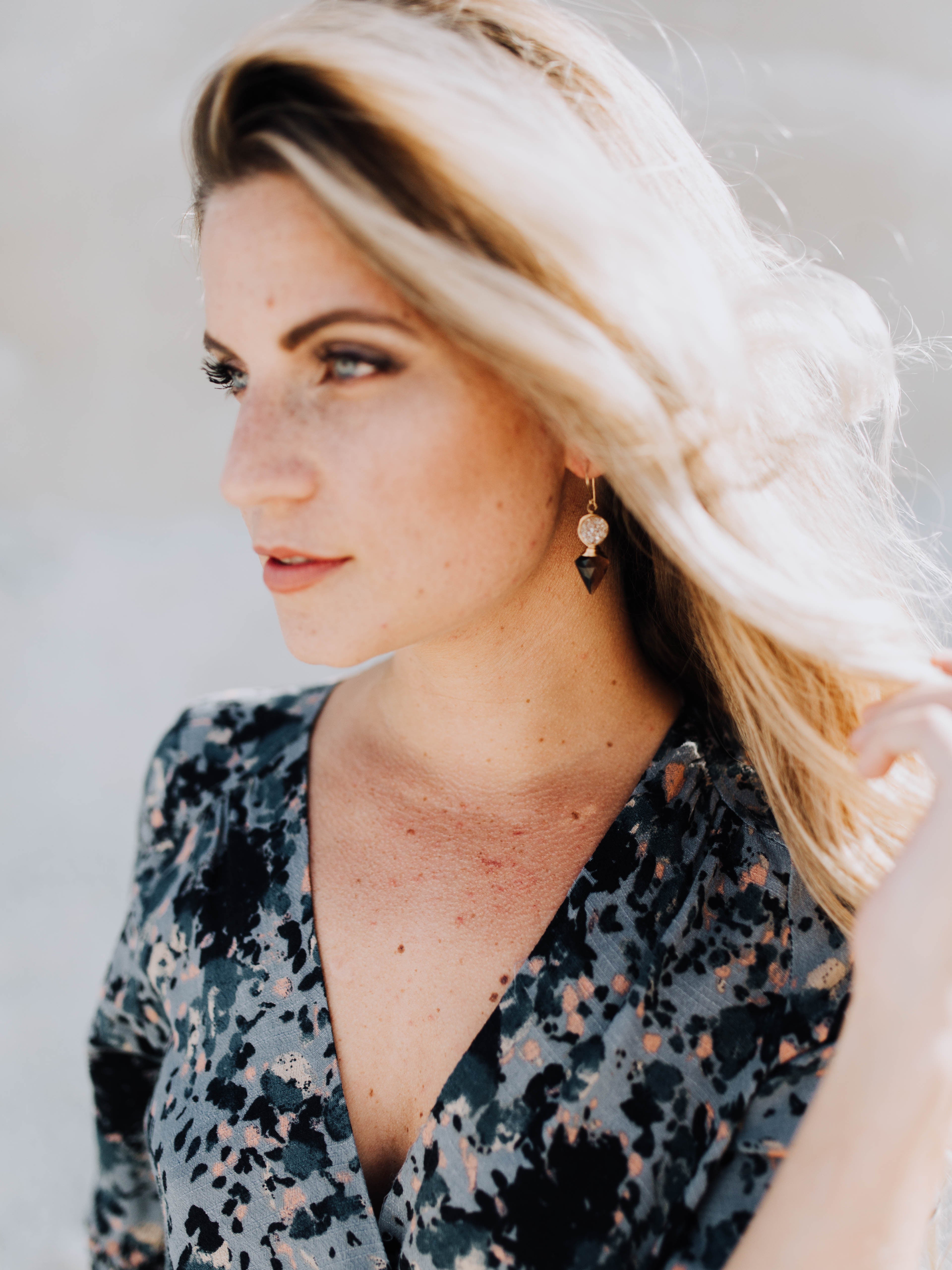 Compass Earrings - Smoky