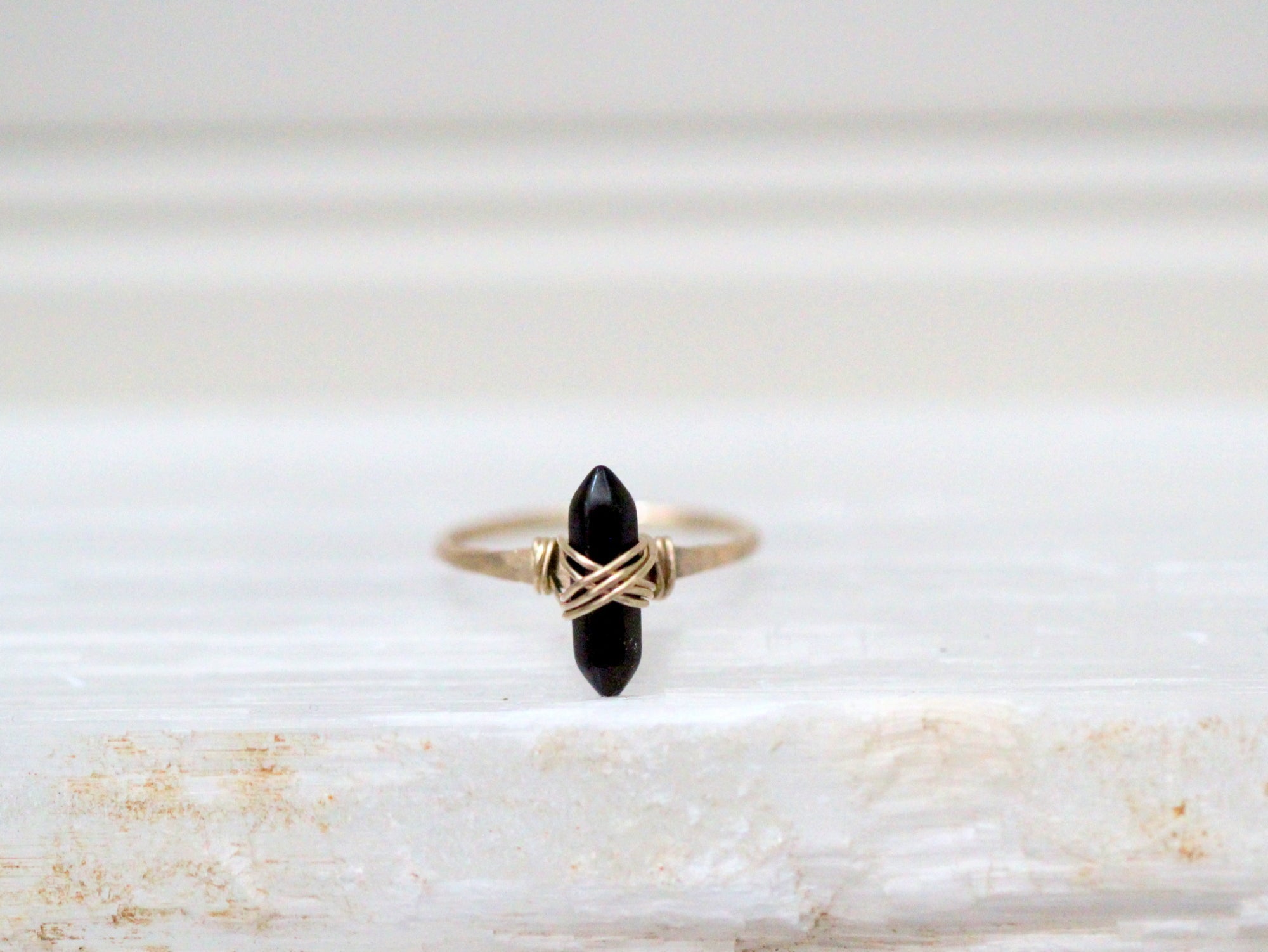 Crest Ring - Obsidian