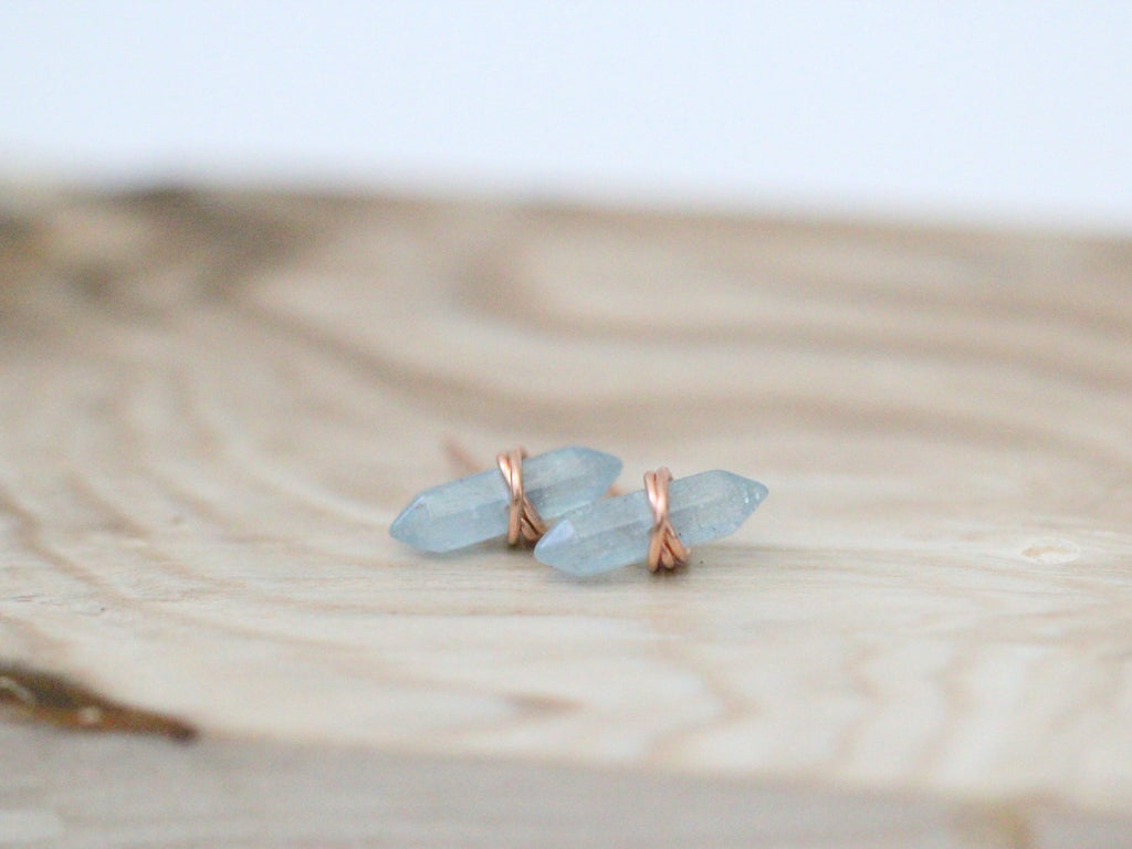 Crest Studs - Aquamarine