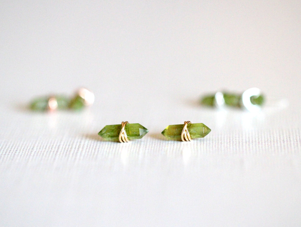 Saressa Designs Crest Studs - Peridot