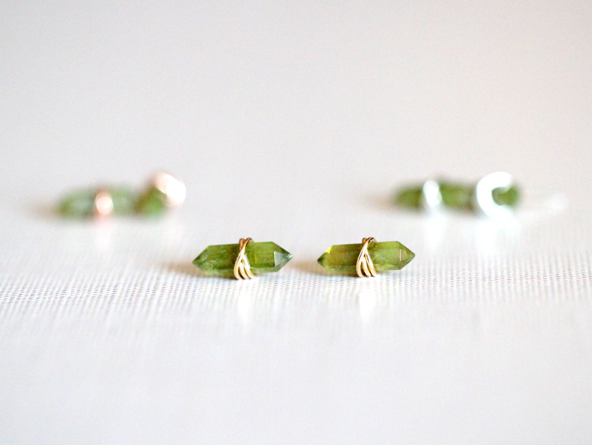 Saressa Designs Crest Studs - Peridot