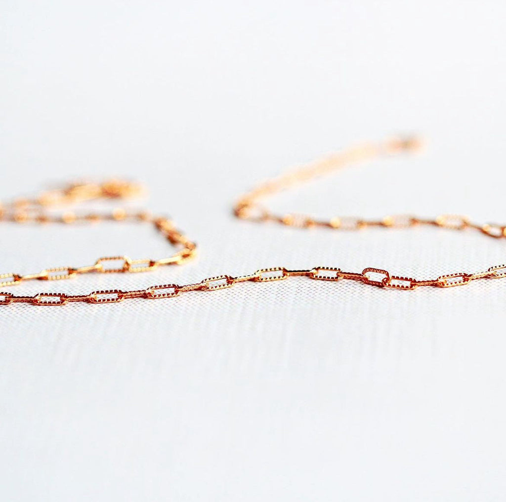 Textured Paperclip Necklace