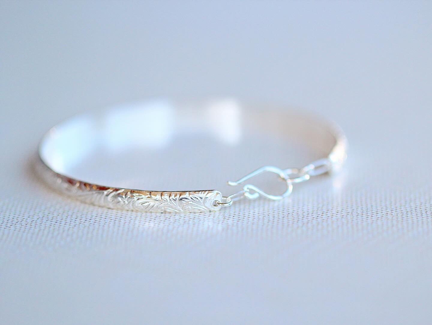 Saressa Designs Blossom Floral Bangle