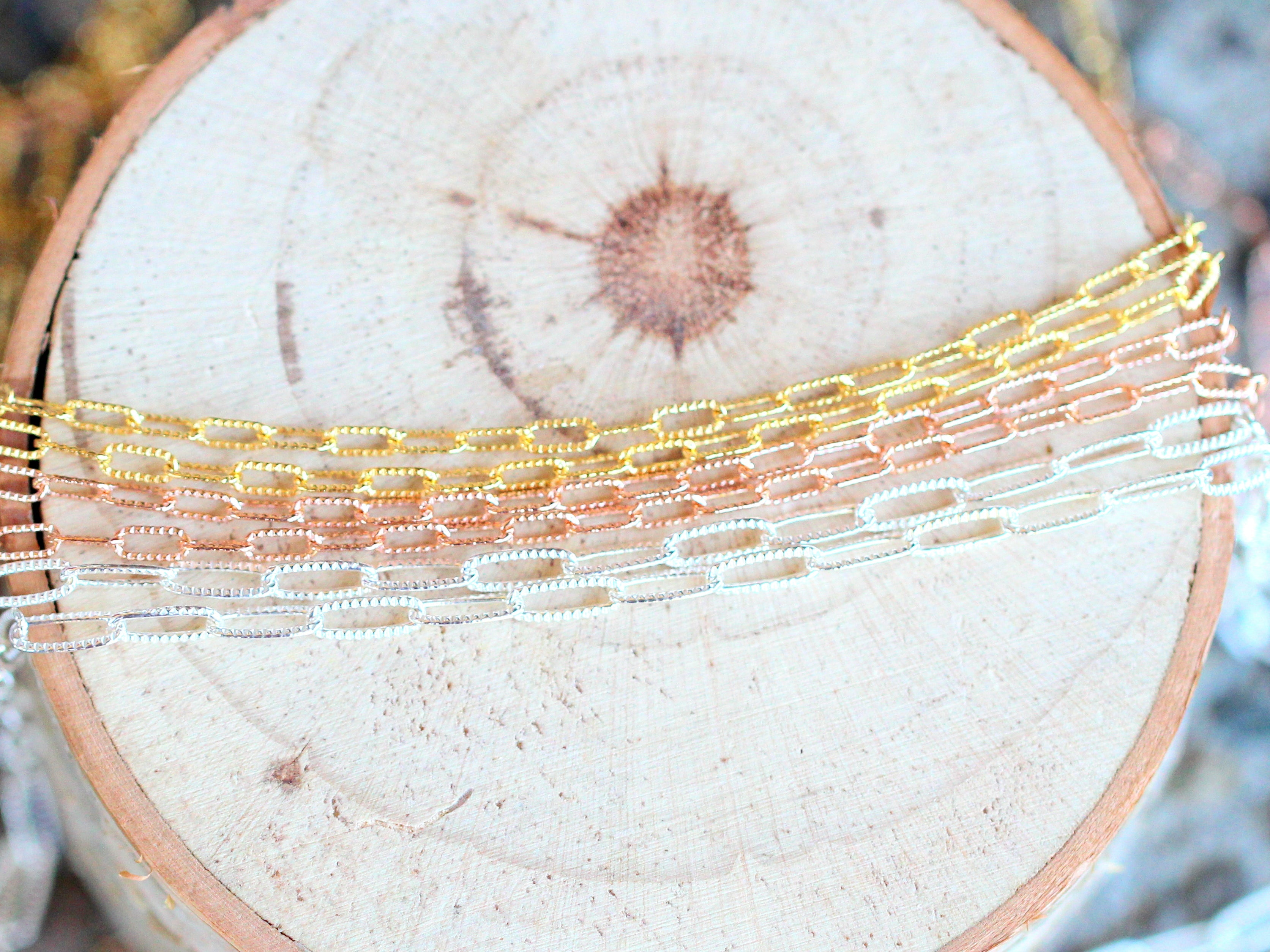 Textured Paperclip Necklace