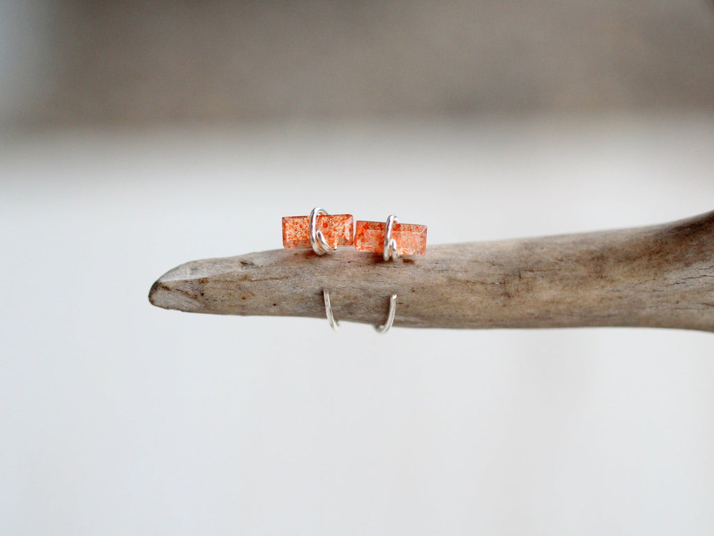 Saressa Designs Sunstone Hug Hoops