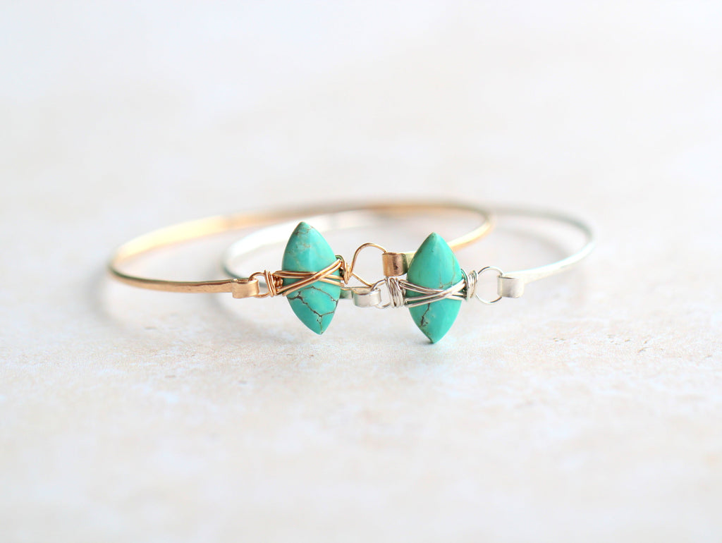 Lasso Bangle
