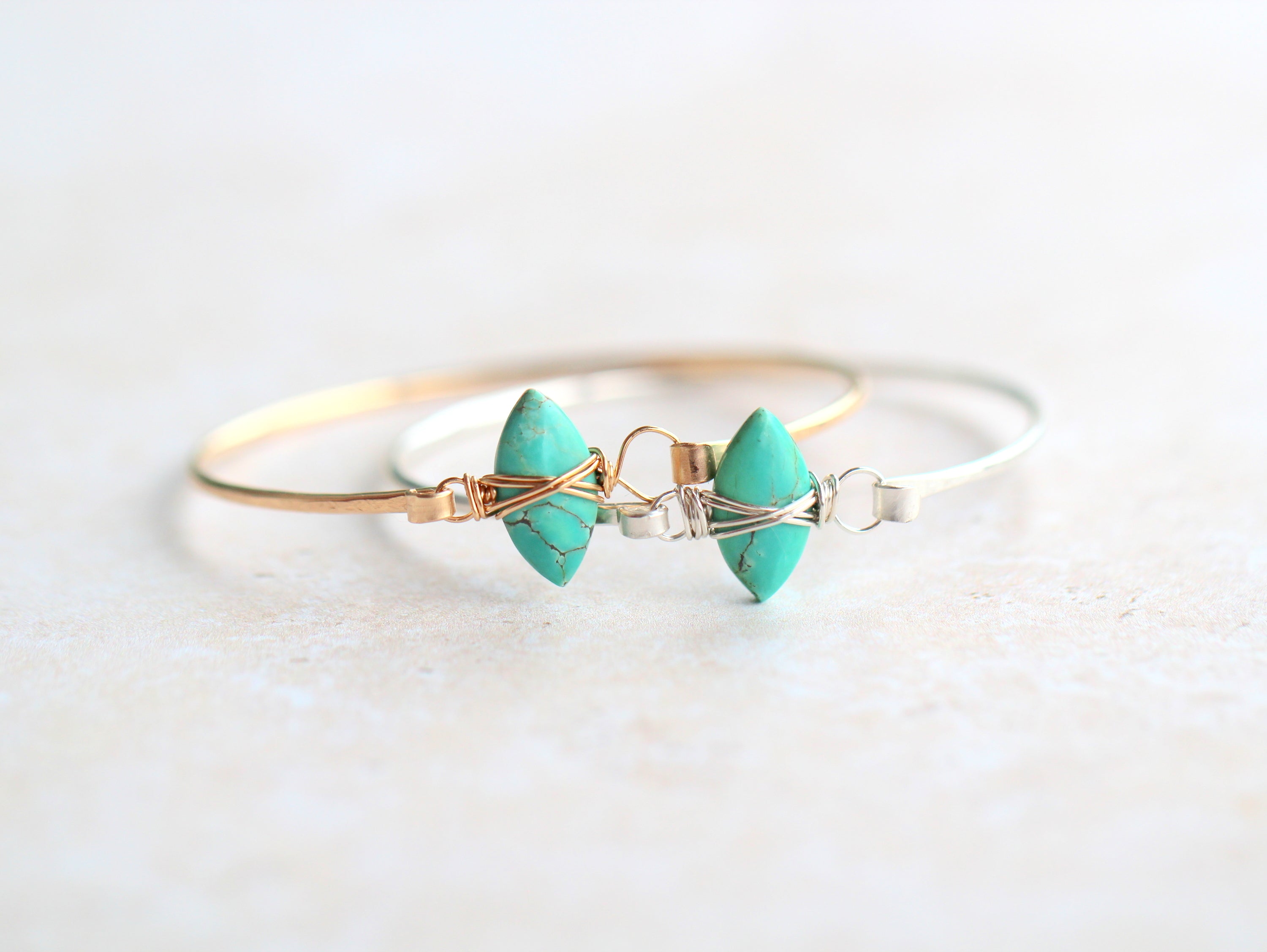 Lasso Bangle