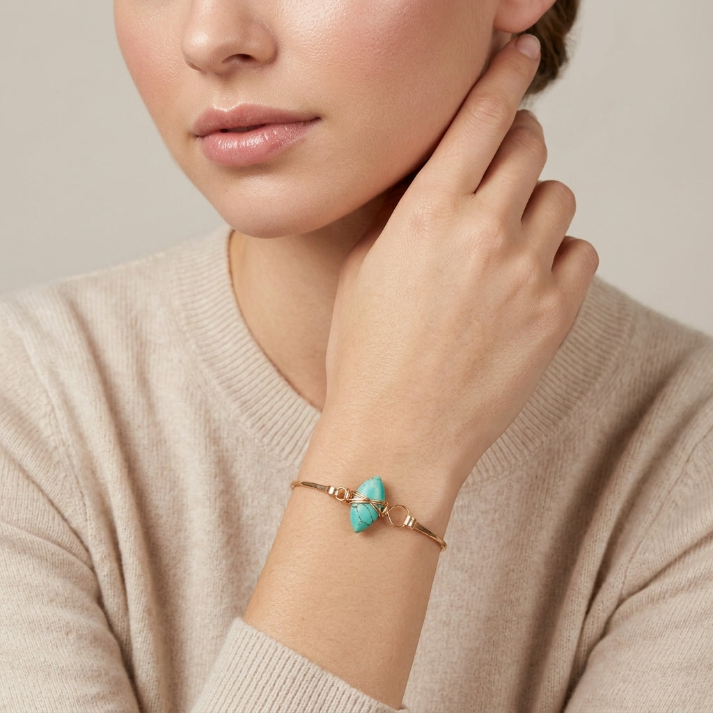 Lasso Bangle