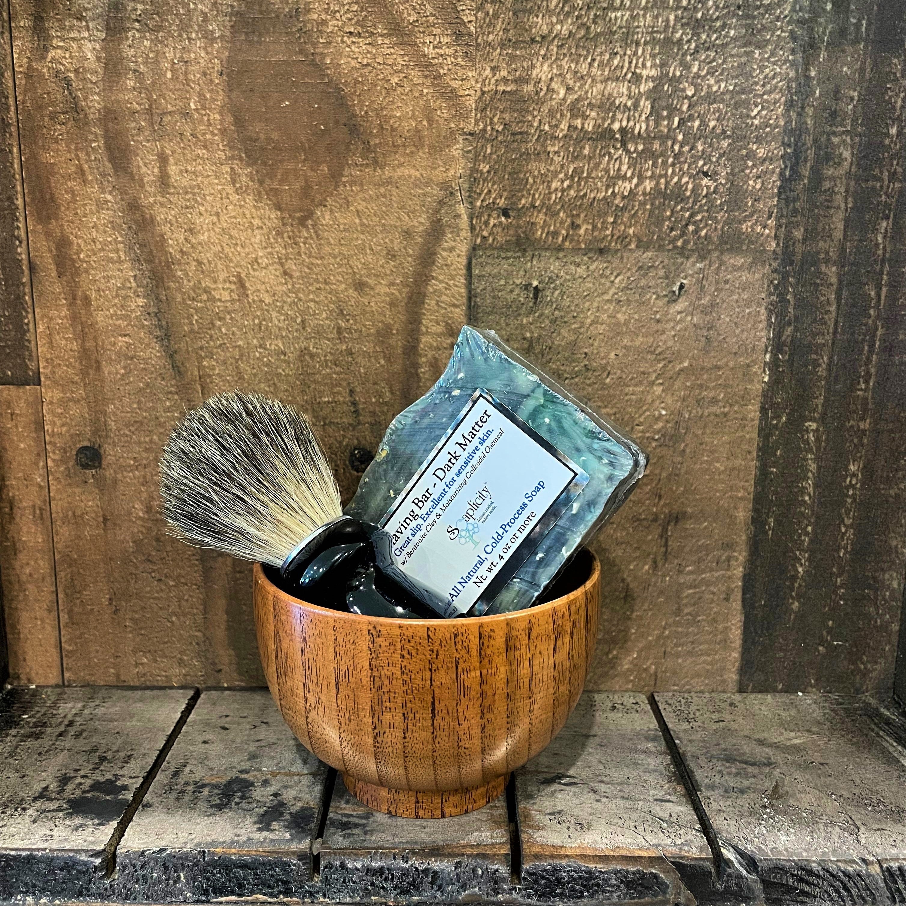 Soaplicity Men's Shaving Sets in Black/Datewood