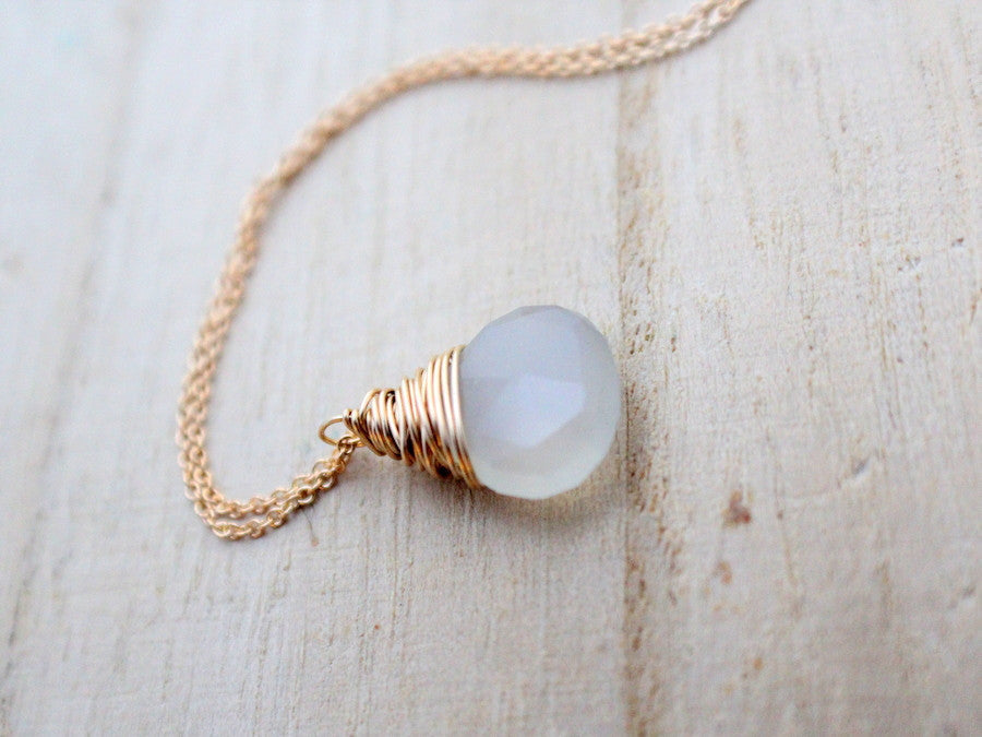 Moonshadow Necklace - Gold