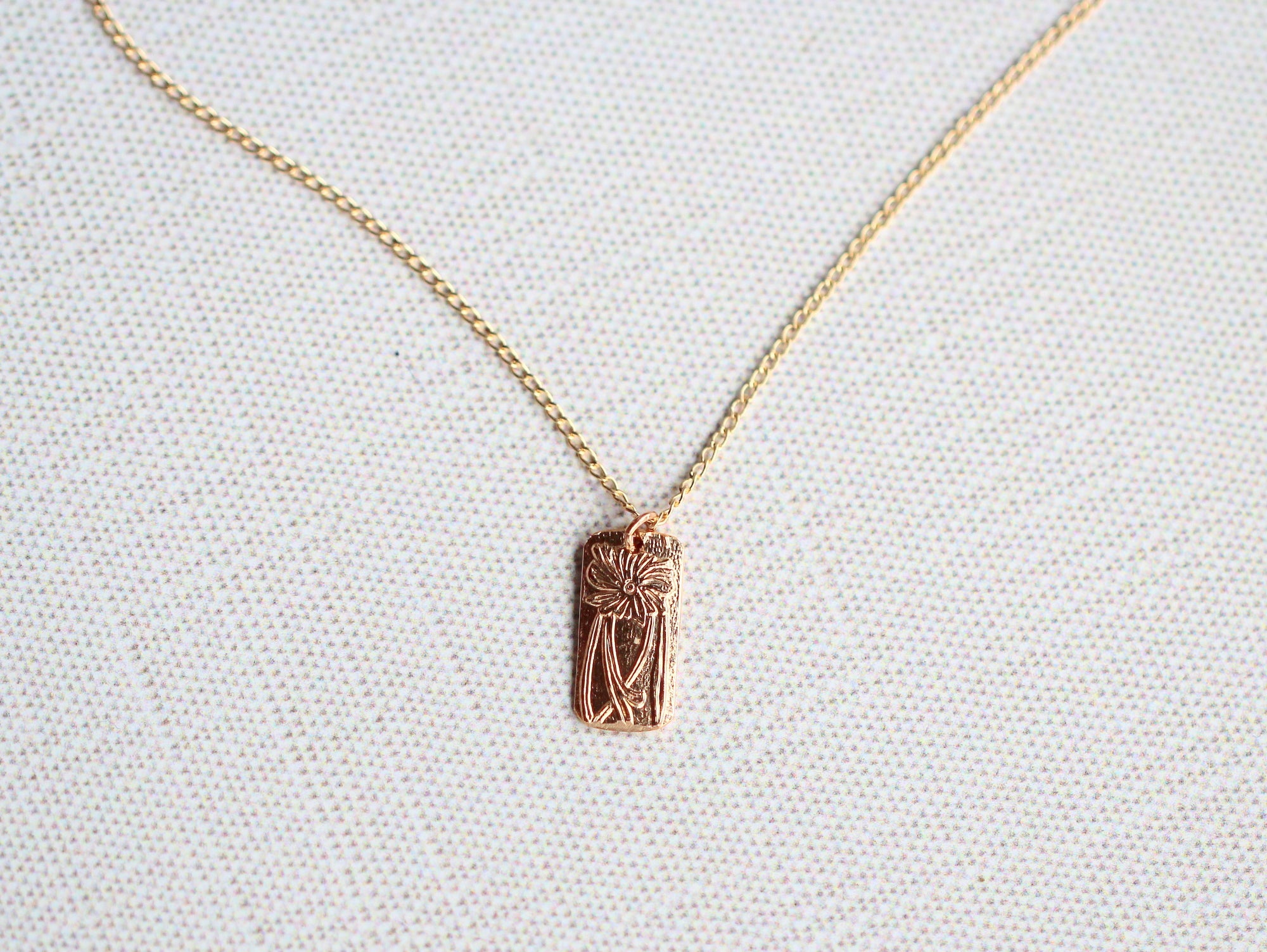 Poppy Necklace