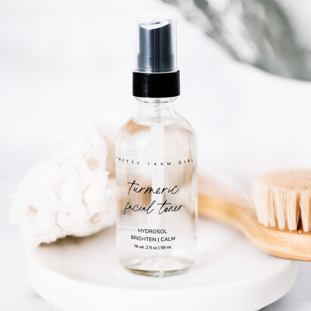 Pretty Farm Girl Organic Turmeric Facial Toner for Evening Skin Tone