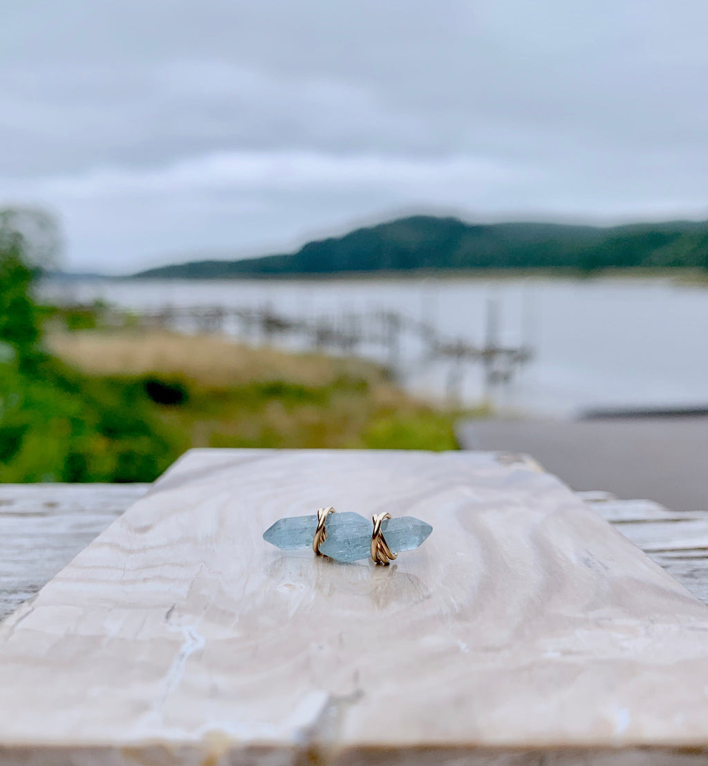 Crest Studs - Aquamarine